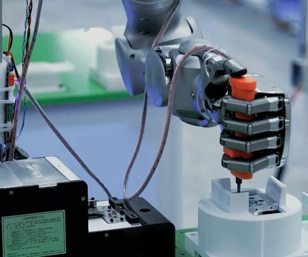 ROKAE AR Series: Bước tiến mới trong lắp ráp tự động chính xác 1 canh tay robot 1200x1000 1 rokae ar series buoc tien moi trong lap rap tu dong chinh xac ROKAE AR Series: Bước tiến mới trong lắp ráp tự động chính xác