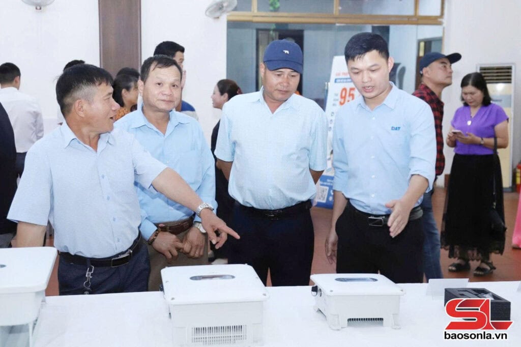 hoi thao dien mat troi 52026 son la hoi thao dien mat troi cho san xuat sinh hoat tuoi tieu [Sơn La] Hội thảo điện mặt trời cho nông nghiệp - sản xuất - sinh hoạt
